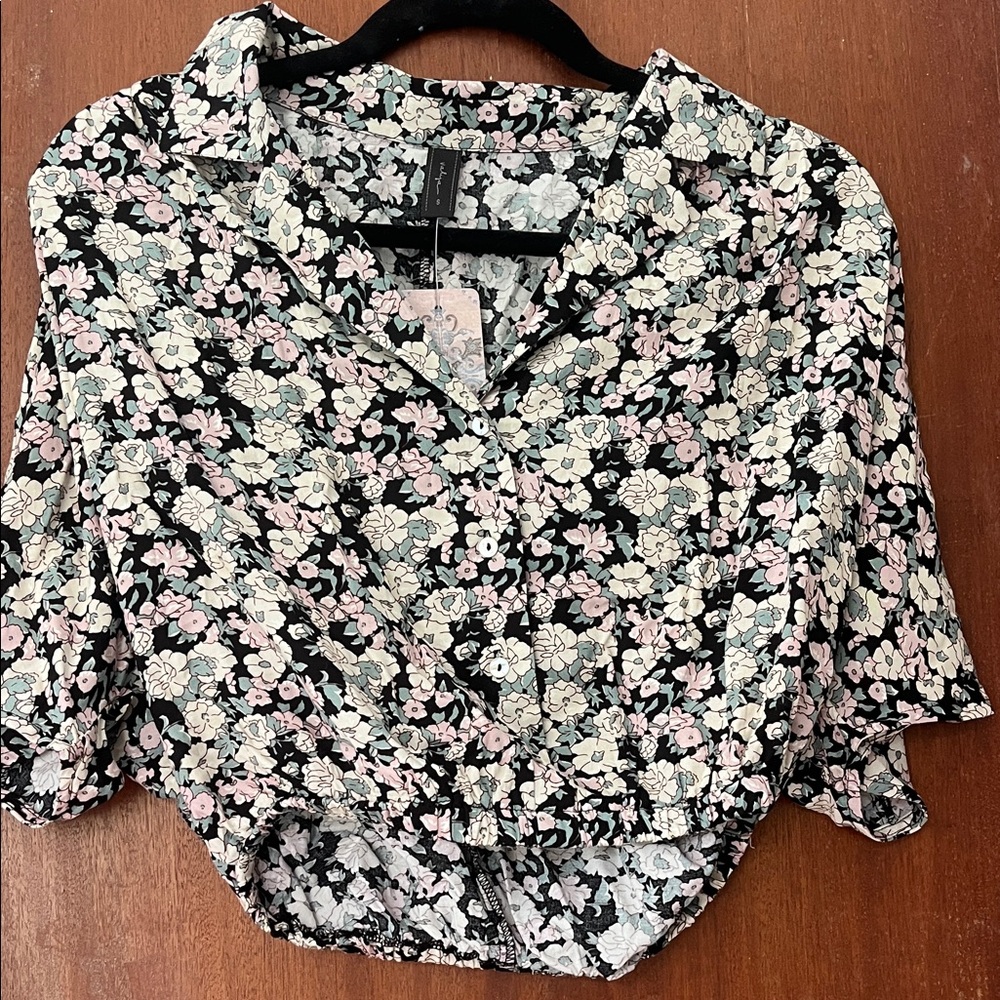 Floral Crop Top with Black and White Design